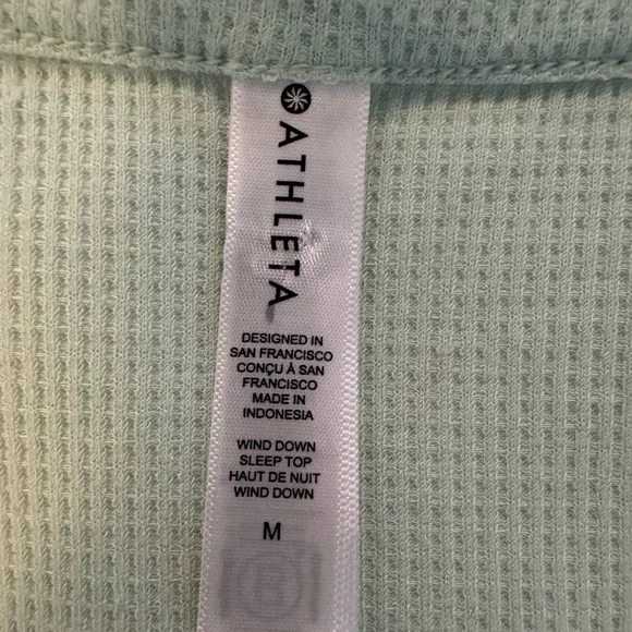 Athleta Wind Down Sleep Top Henley Long Sleeve Pajama Lounge Tee Green M - Picture 3 of 7